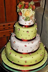 Marys Wedding Cakes 1092119 Image 3